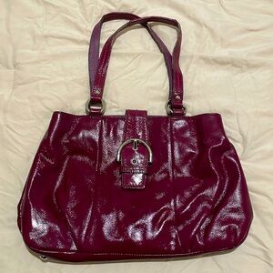 ❕SOLD❕Gorgeous Patent Leather Magenta Coach Tote Bag